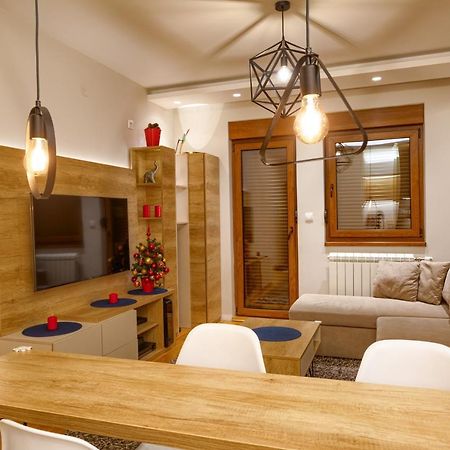 Dejana Apartment ซลาตีบอร์ ภายนอก รูปภาพ