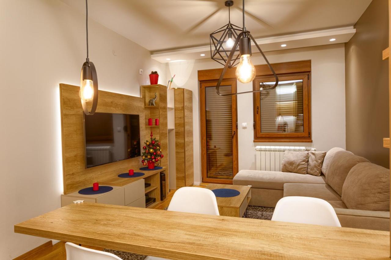 Dejana Apartment ซลาตีบอร์ ภายนอก รูปภาพ