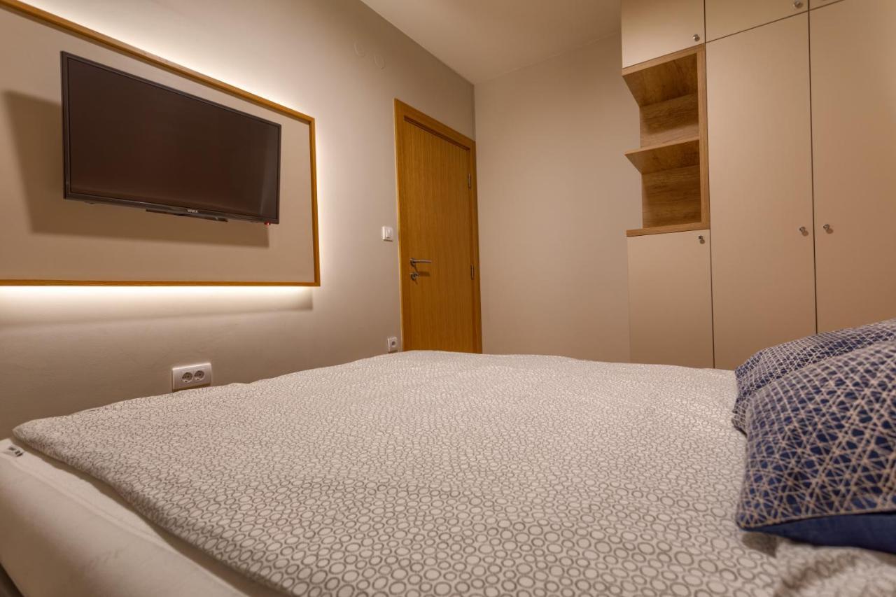 Dejana Apartment ซลาตีบอร์ ภายนอก รูปภาพ