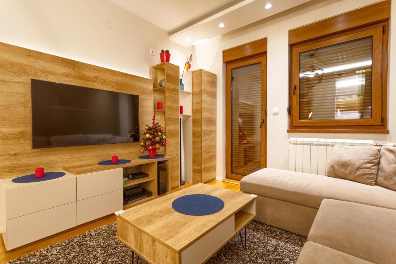 Dejana Apartment ซลาตีบอร์ ภายนอก รูปภาพ
